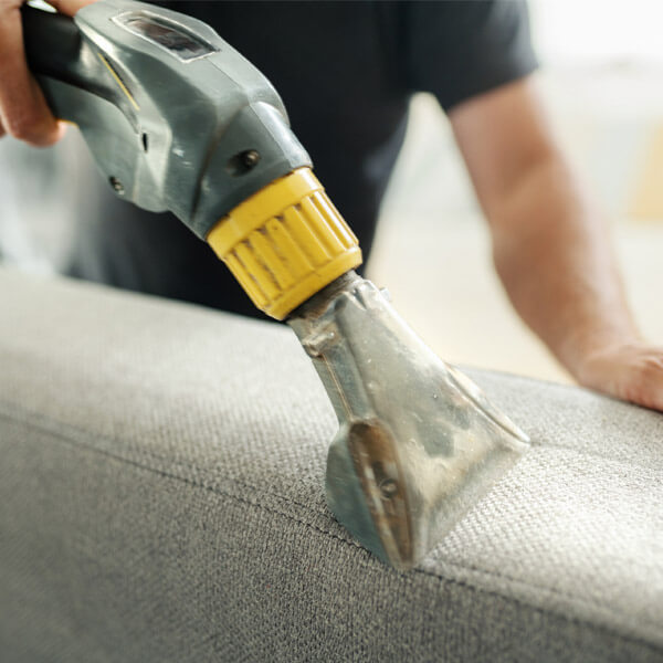 hand_serv-clean-thumb-3